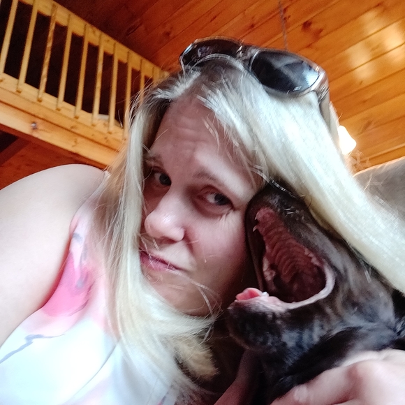 Meet the Posher Other - Meet your Posher, Kathie